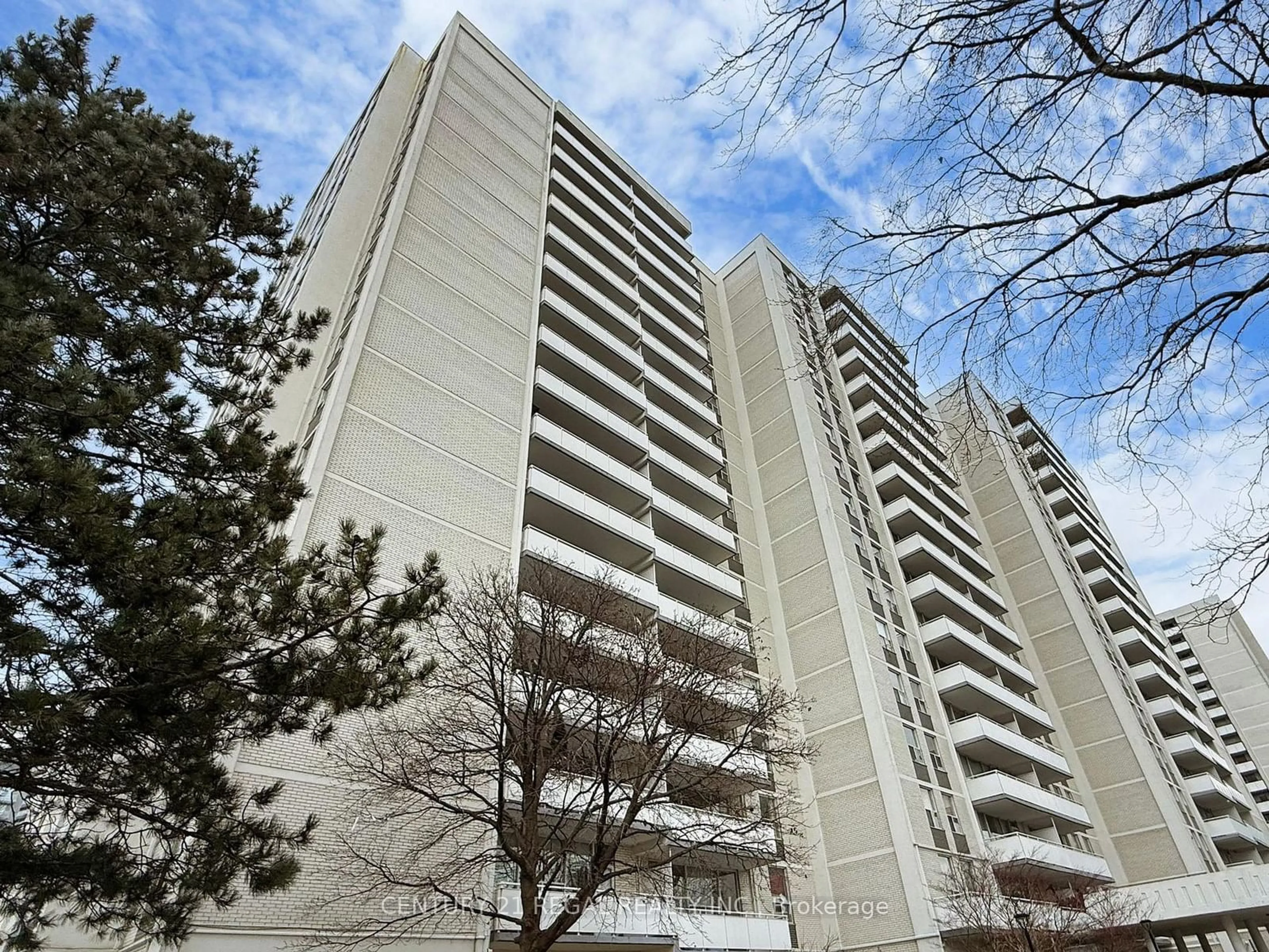 A pic from exterior of the house or condo, the front or back of building for 10 Parkway Forest Dr #505, Toronto Ontario M2J 1L3