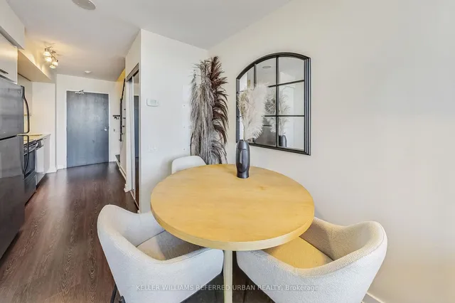 Additional property image - 775 King St Unit 426