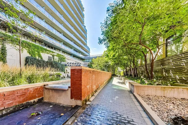 Additional property image - 775 King St Unit 426