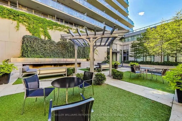 Additional property image - 775 King St Unit 426