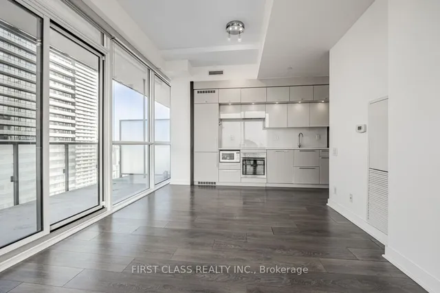 Additional property image - 15 Grenville St Unit 2905