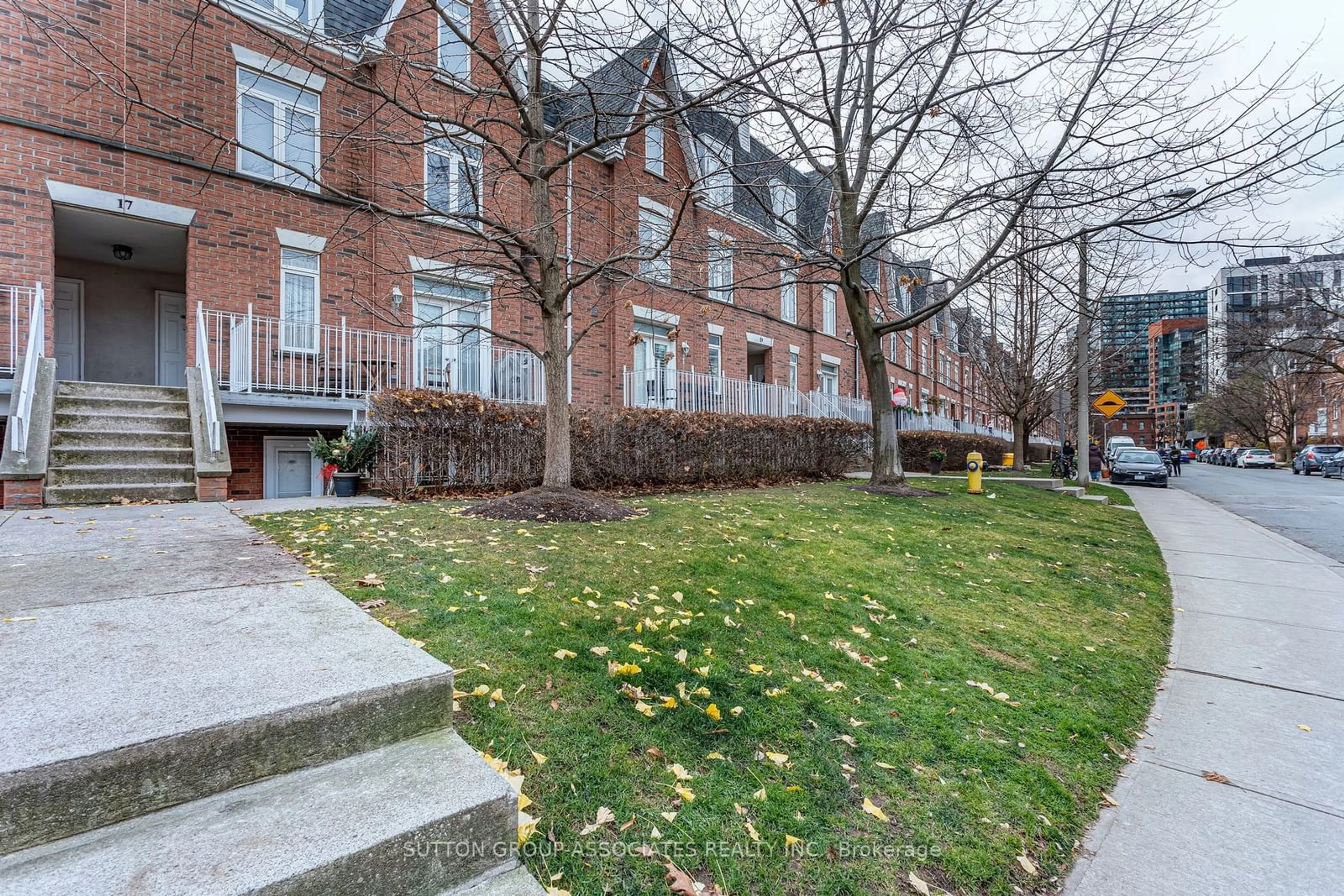 A pic from exterior of the house or condo, the street view for 17 sudbury St #1702, Toronto Ontario M6J 3S7