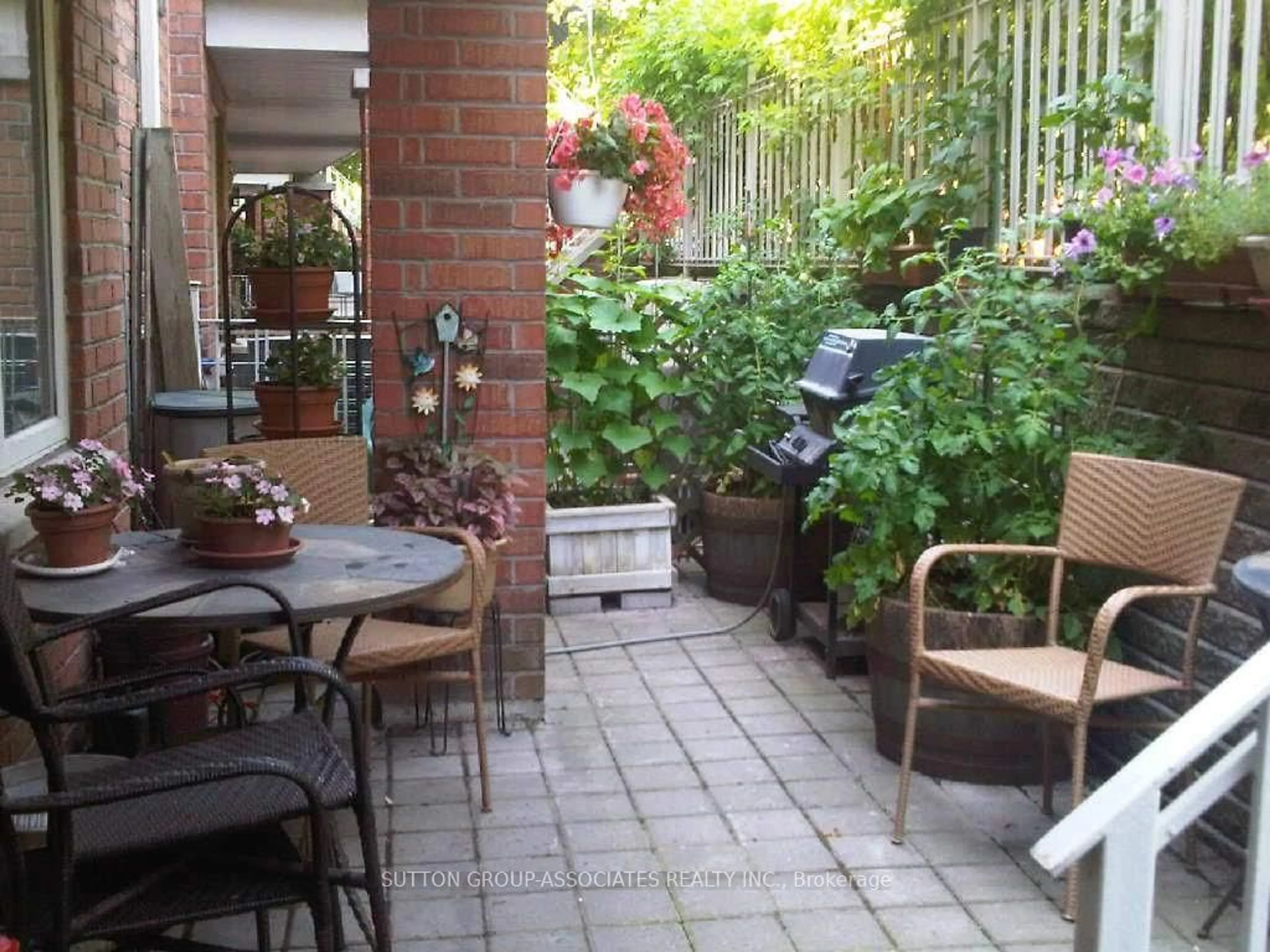 Patio, the fenced backyard for 17 sudbury St #1702, Toronto Ontario M6J 3S7