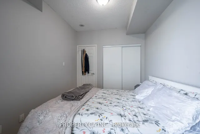 Additional property image - 230 Queens Quay Unit 1815