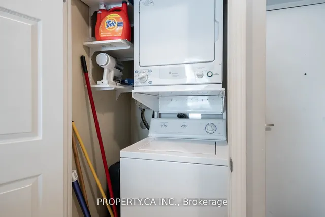 Additional property image - 230 Queens Quay Unit 1815