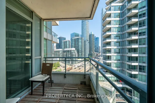 Additional property image - 230 Queens Quay Unit 1815