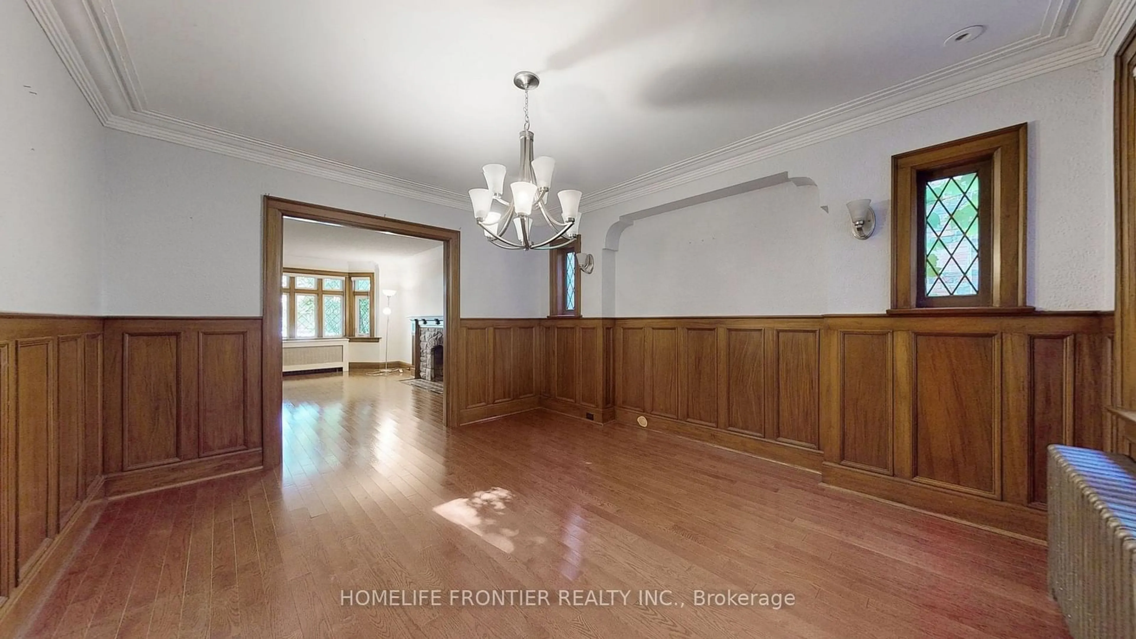 Dining room, wood floors, cottage for 139 Hillhurst Blvd, Toronto Ontario M5N 1N7