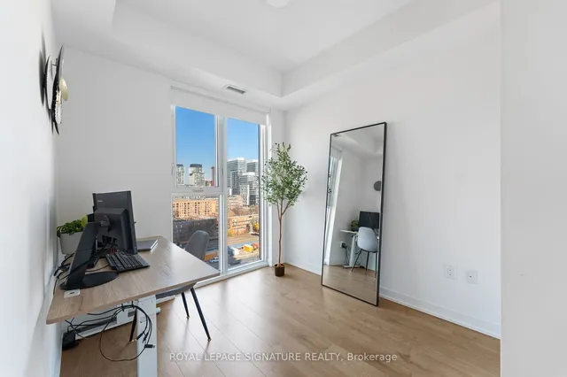 Additional property image - 20 Richardson St Unit 1018
