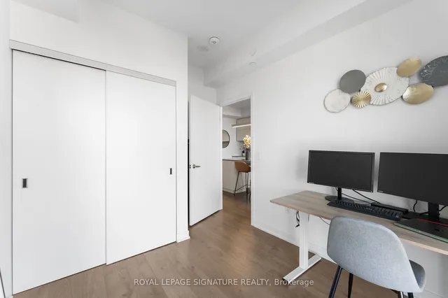 Additional property image - 20 Richardson St Unit 1018