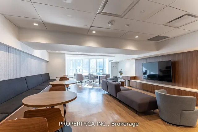 Additional property image - 71 Simcoe St Unit 904