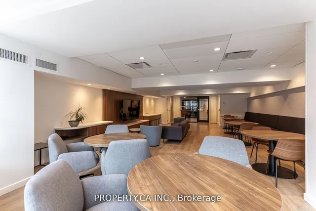 Additional property image - 71 Simcoe St Unit 904