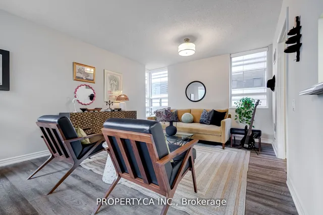 Additional property image - 71 Simcoe St Unit 904