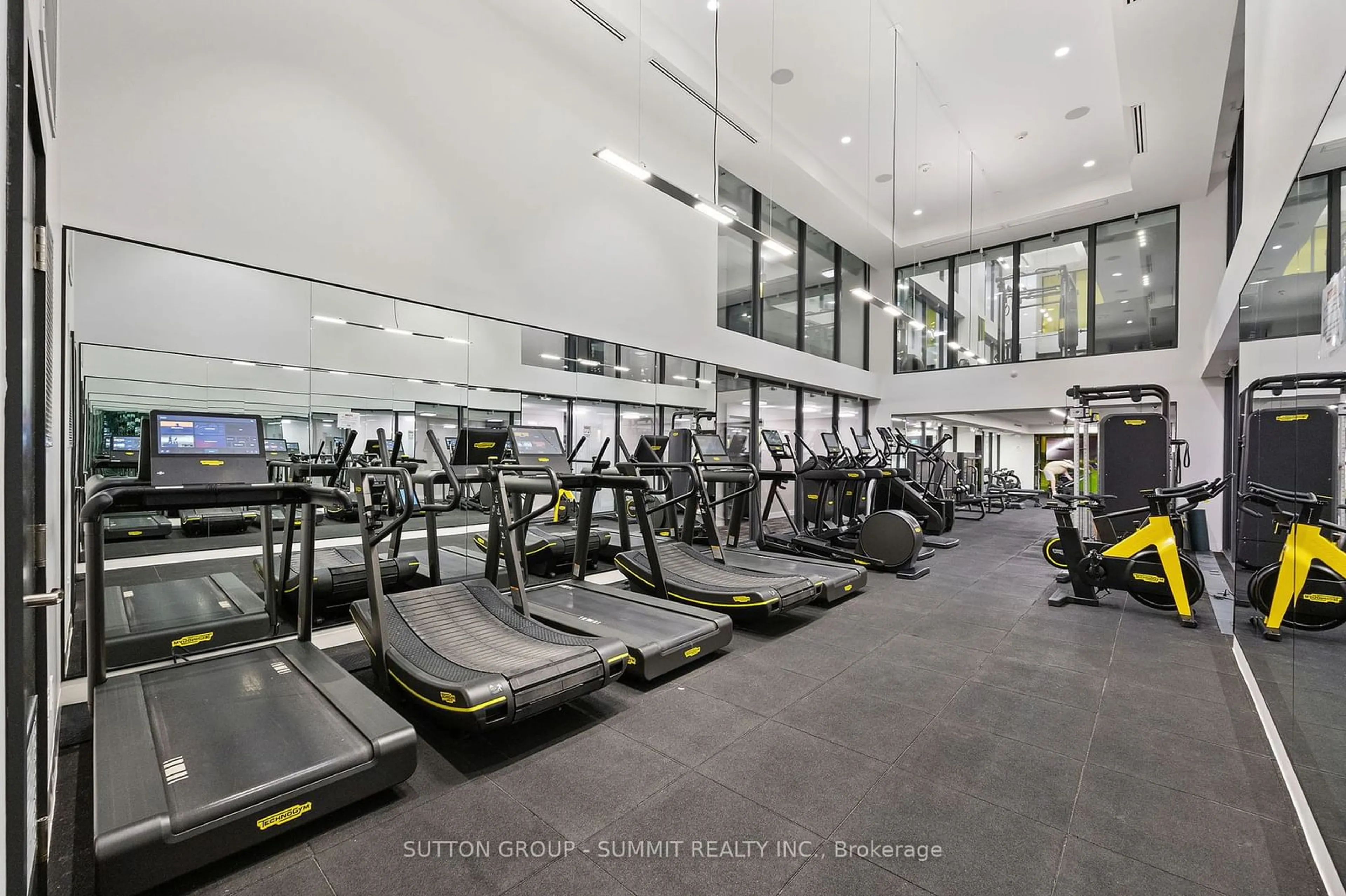 Gym or fitness room, unknown floor for 158 Front St #220, Toronto Ontario M5A 0K9