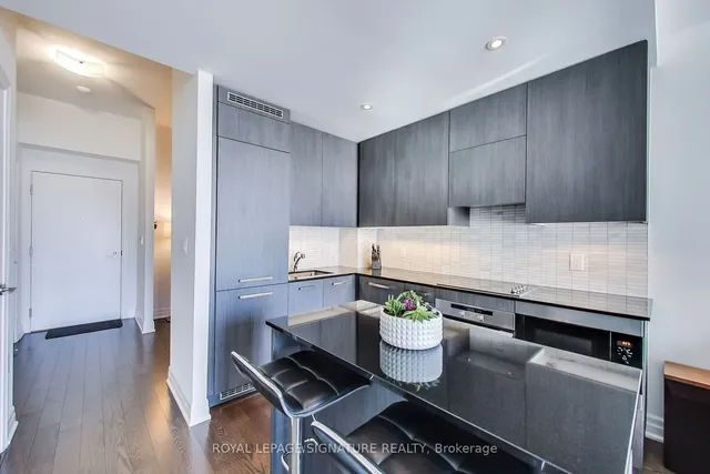 Additional property image - 8 The Esplanade Unit 1104