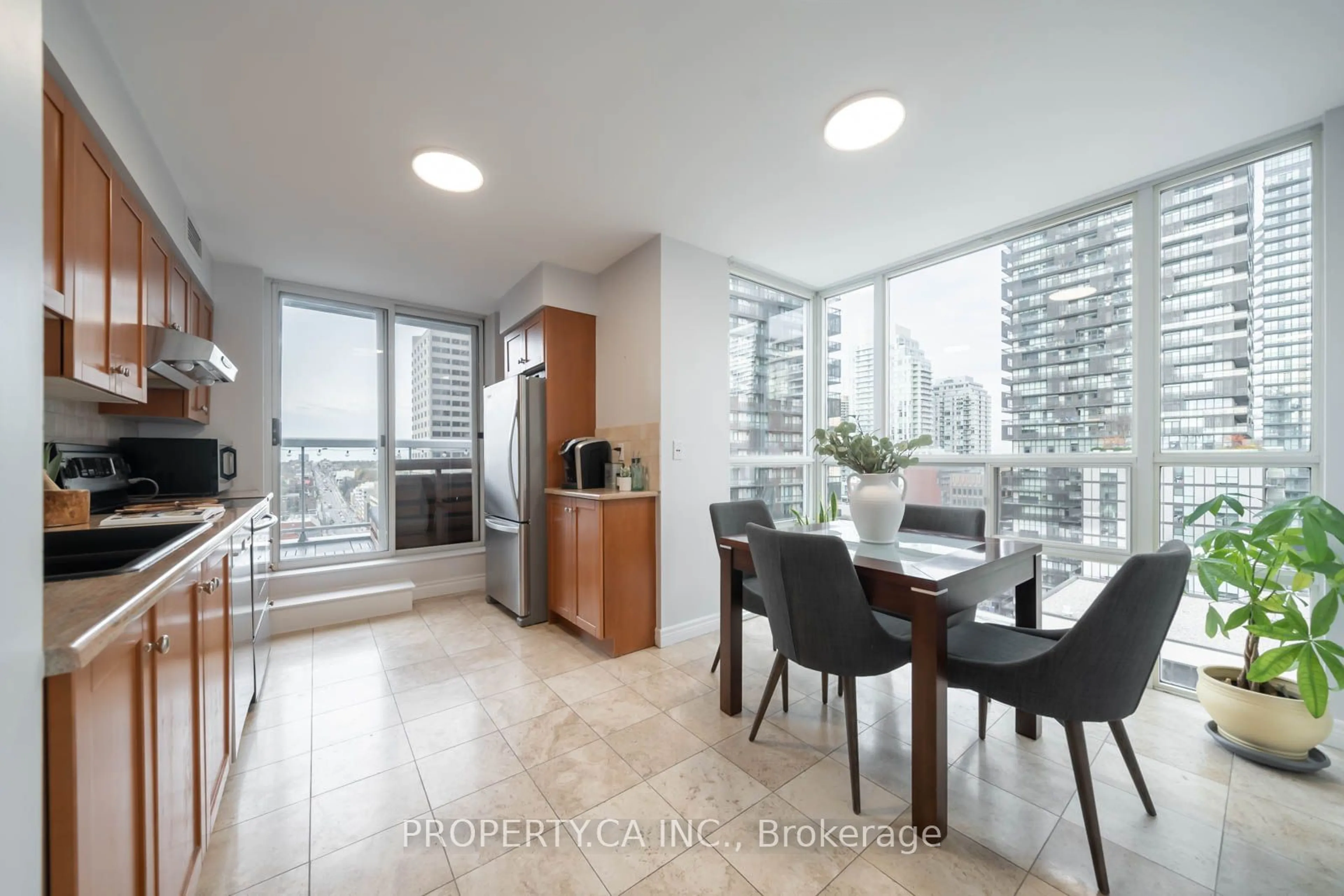 Dining room, ceramic floors for 43 Eglinton Ave #1902, Toronto Ontario M4P 1A2