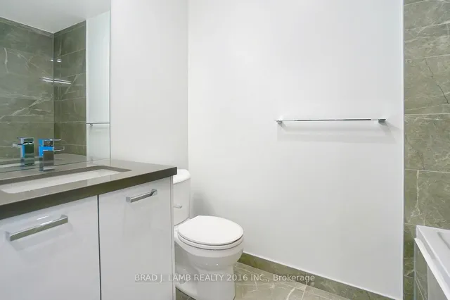 Additional property image - 195 McCaul St Unit 1712