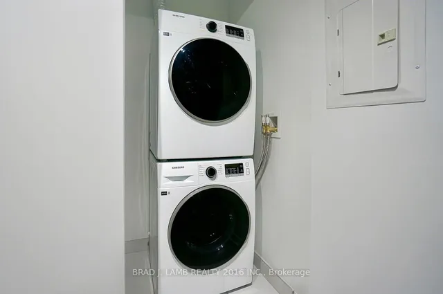 Additional property image - 195 McCaul St Unit 1712