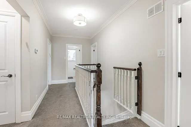 Additional property image - 2 Manor Haven Rd