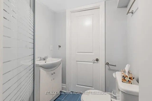 Additional property image - 2 Manor Haven Rd