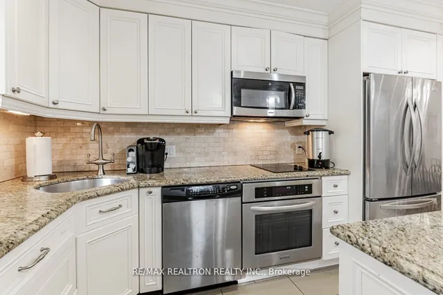Additional property image - 2 Manor Haven Rd
