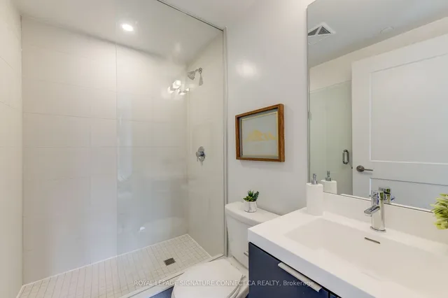 Additional property image - 8 Widmer St Unit 609