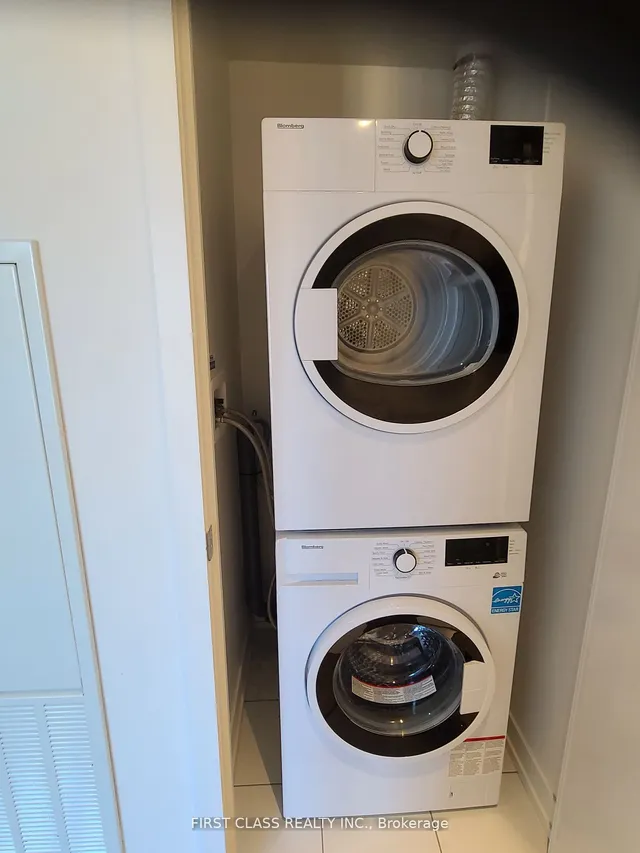 Additional property image - 60 Shuter St Unit 1810