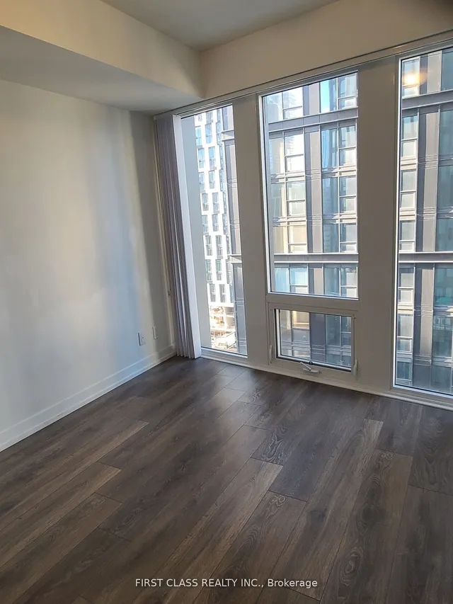 Additional property image - 60 Shuter St Unit 1810
