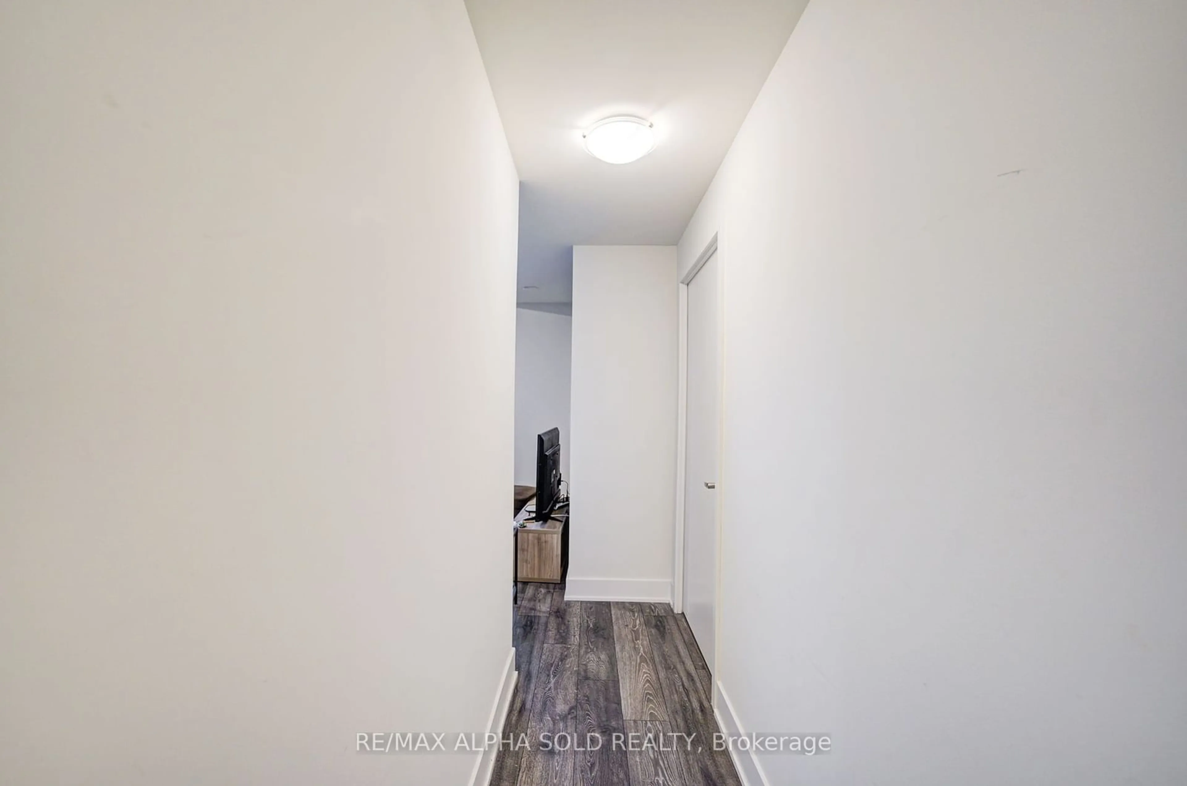 A pic of a room, not visible floor for 188 Fairview Mall Dr #618, Toronto Ontario M2J 4T1