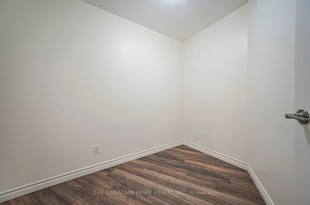 Additional property image - 260 Queens Quay Unit 1304
