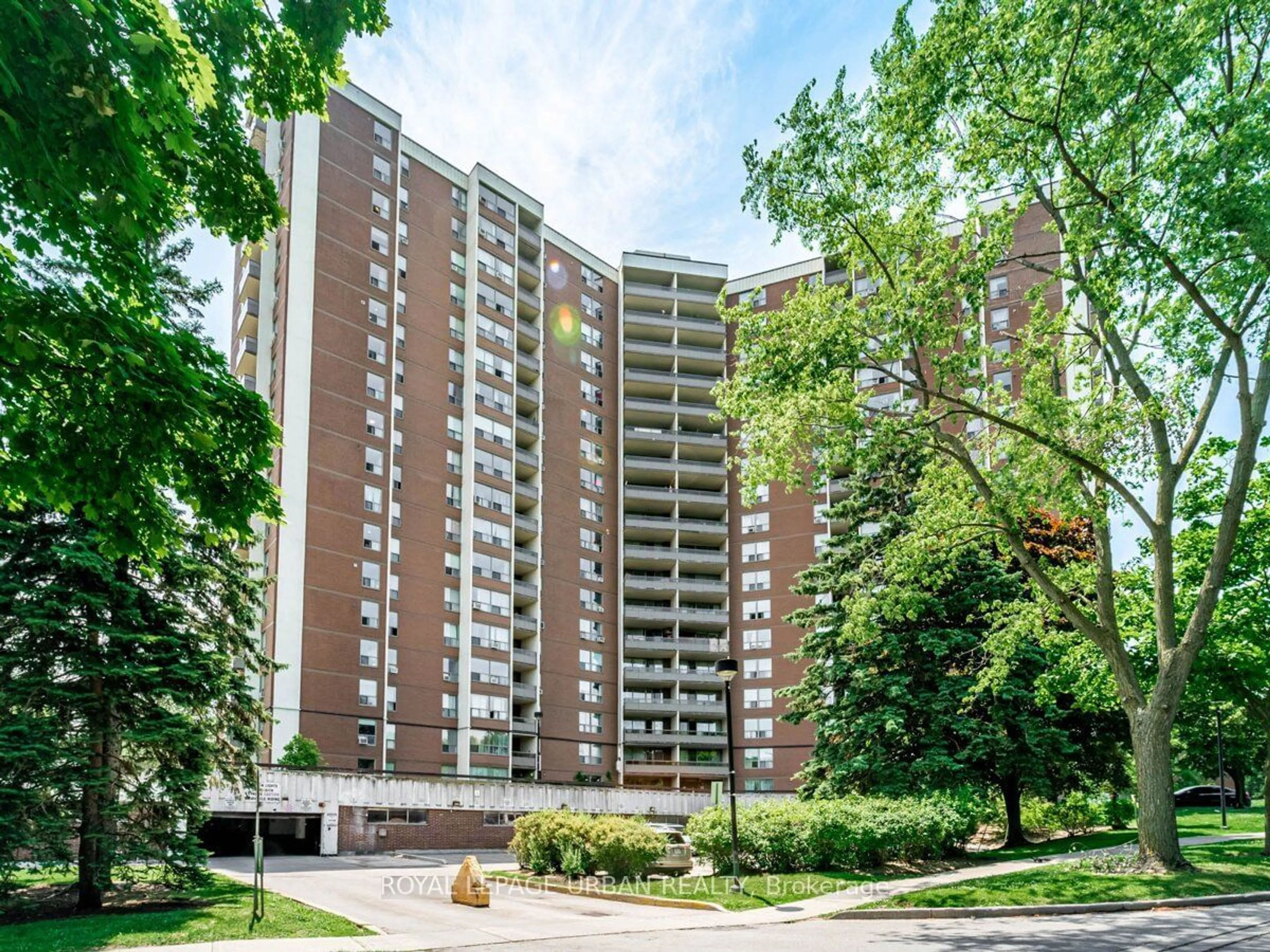 A pic from exterior of the house or condo, the front or back of building for 5 Vicora Linkway #407, Toronto Ontario M3C 1A4