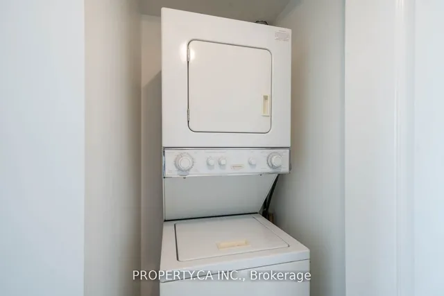 Additional property image - 398 Eglinton Ave Unit 603