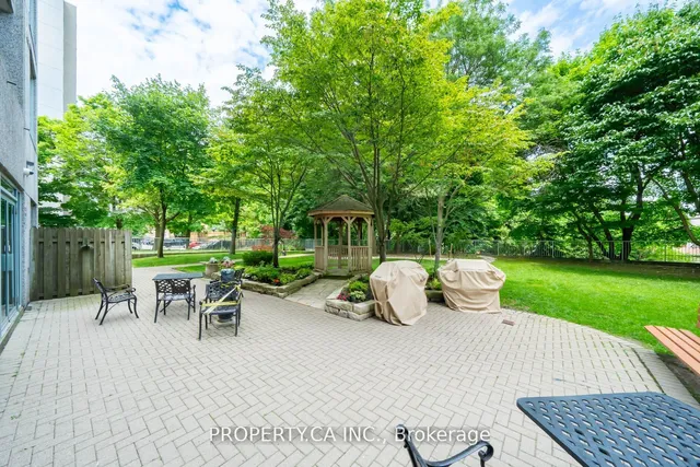 Additional property image - 398 Eglinton Ave Unit 603