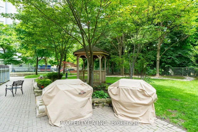 Additional property image - 398 Eglinton Ave Unit 603