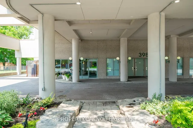 Additional property image - 398 Eglinton Ave Unit 603