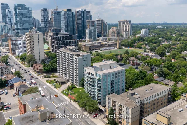 Additional property image - 398 Eglinton Ave Unit 603