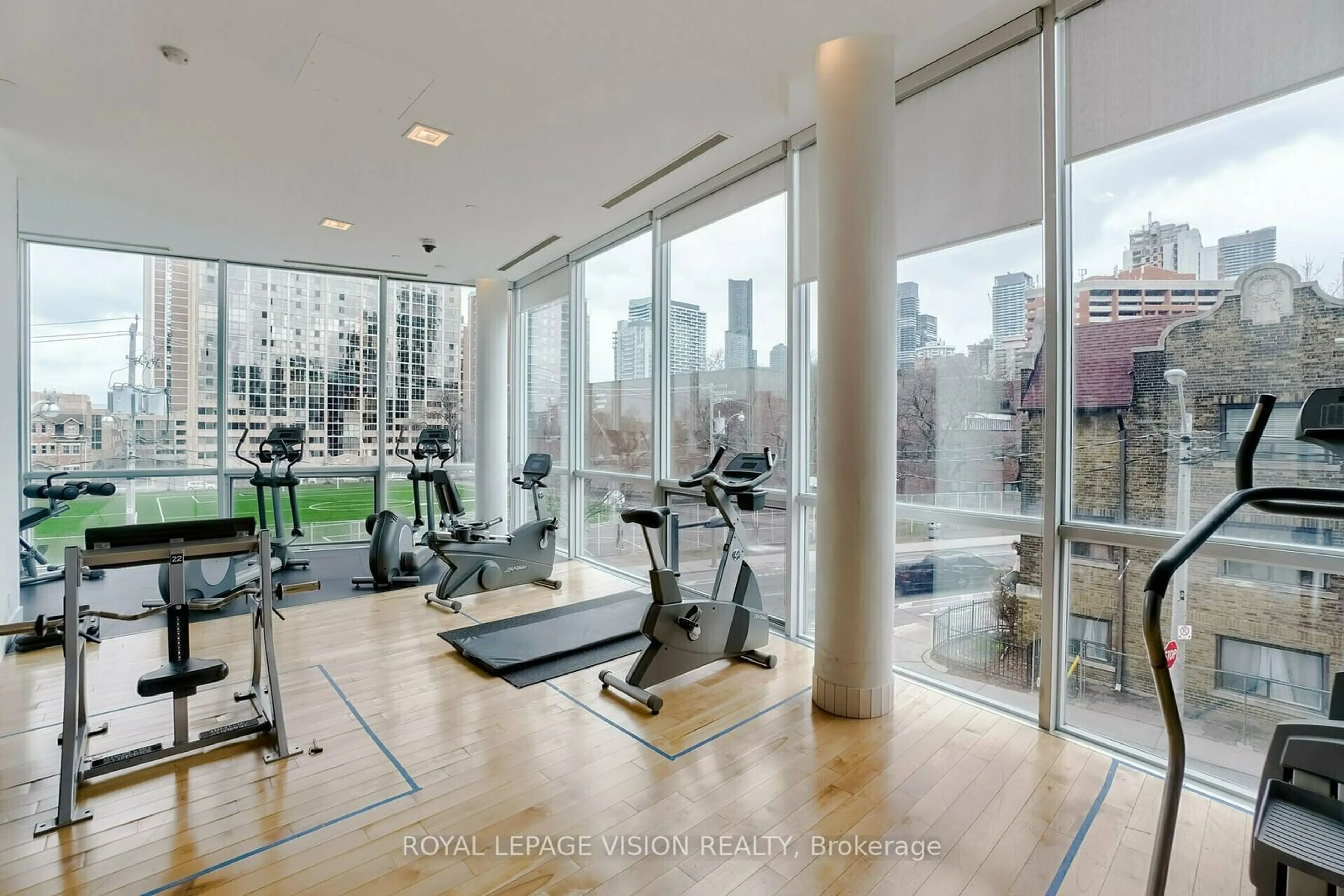 Gym or fitness room for 120 Homewood Ave #602, Toronto Ontario M4Y 2J3