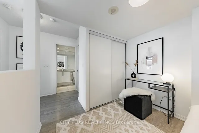 Additional property image - 6 Pirandello St Unit TH15