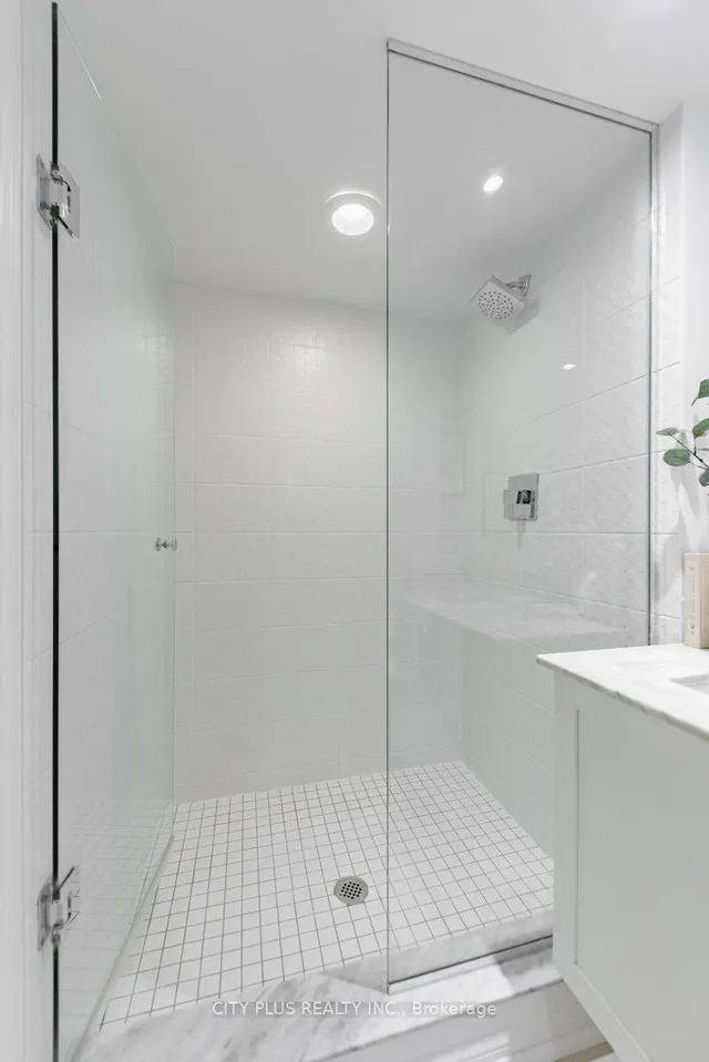 Additional property image - 6 Pirandello St Unit TH15