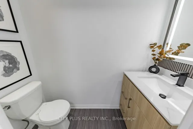 Additional property image - 6 Pirandello St Unit TH15