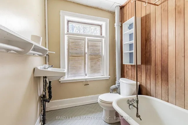 Additional property image - 9 St. Patricks Sq