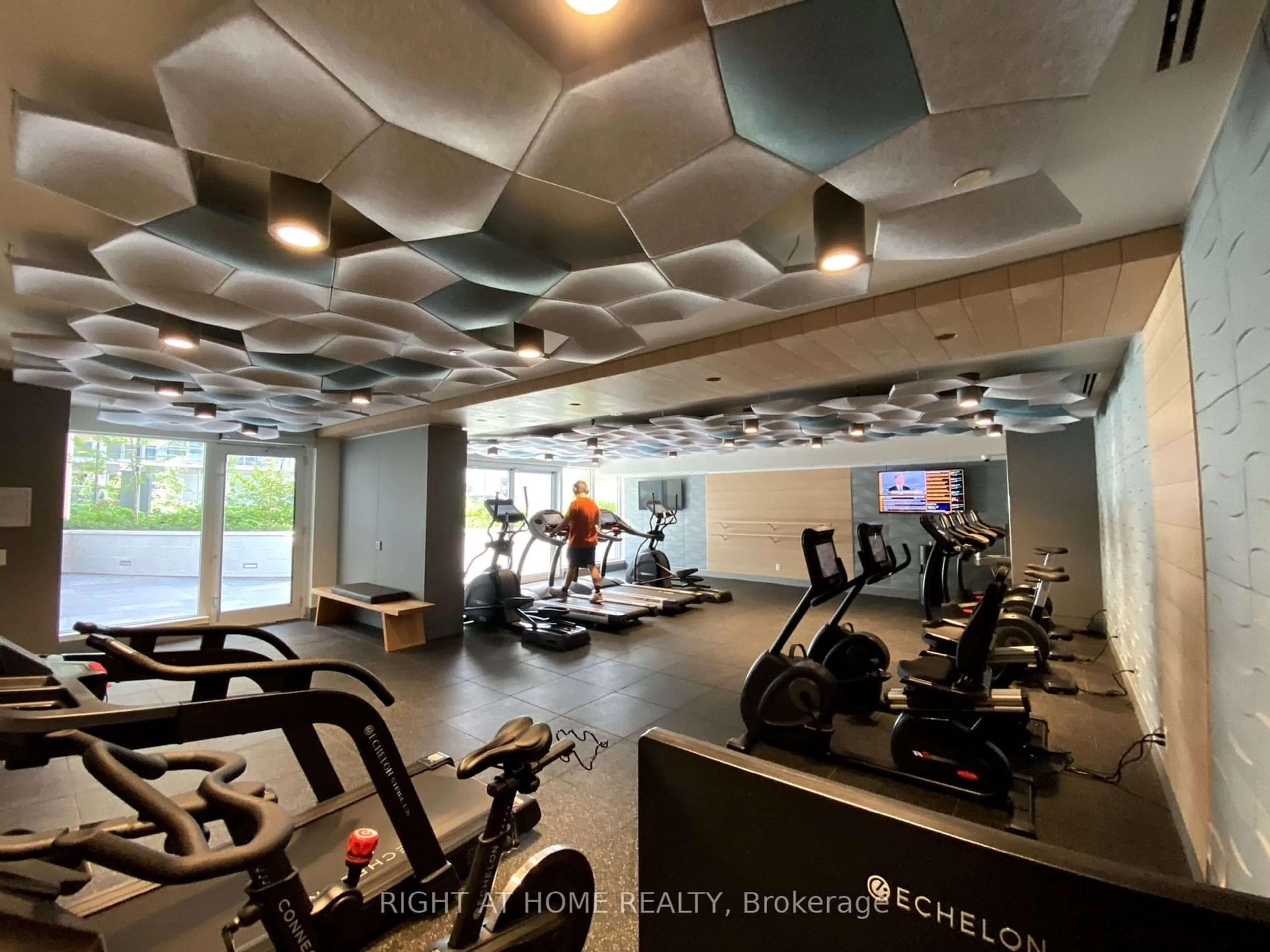 Gym or fitness room for 25 McMahon Dr #606, Toronto Ontario M2K 0J1