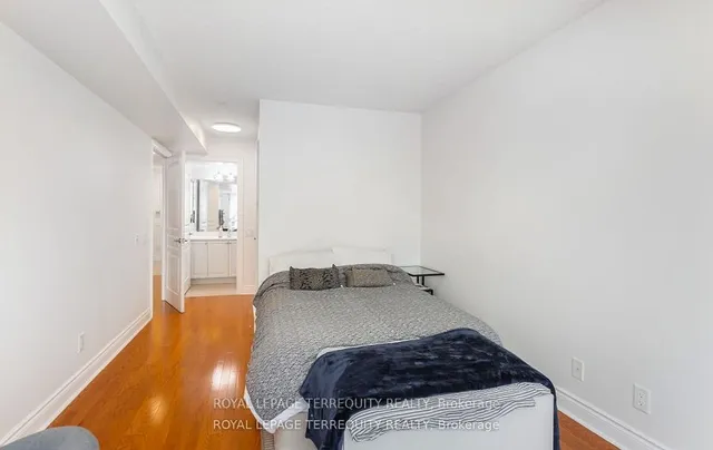 Additional property image - 8 Mckee Ave Unit 1408