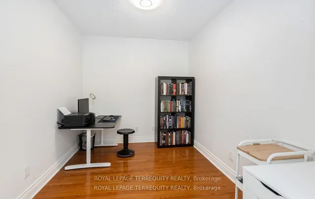Additional property image - 8 Mckee Ave Unit 1408