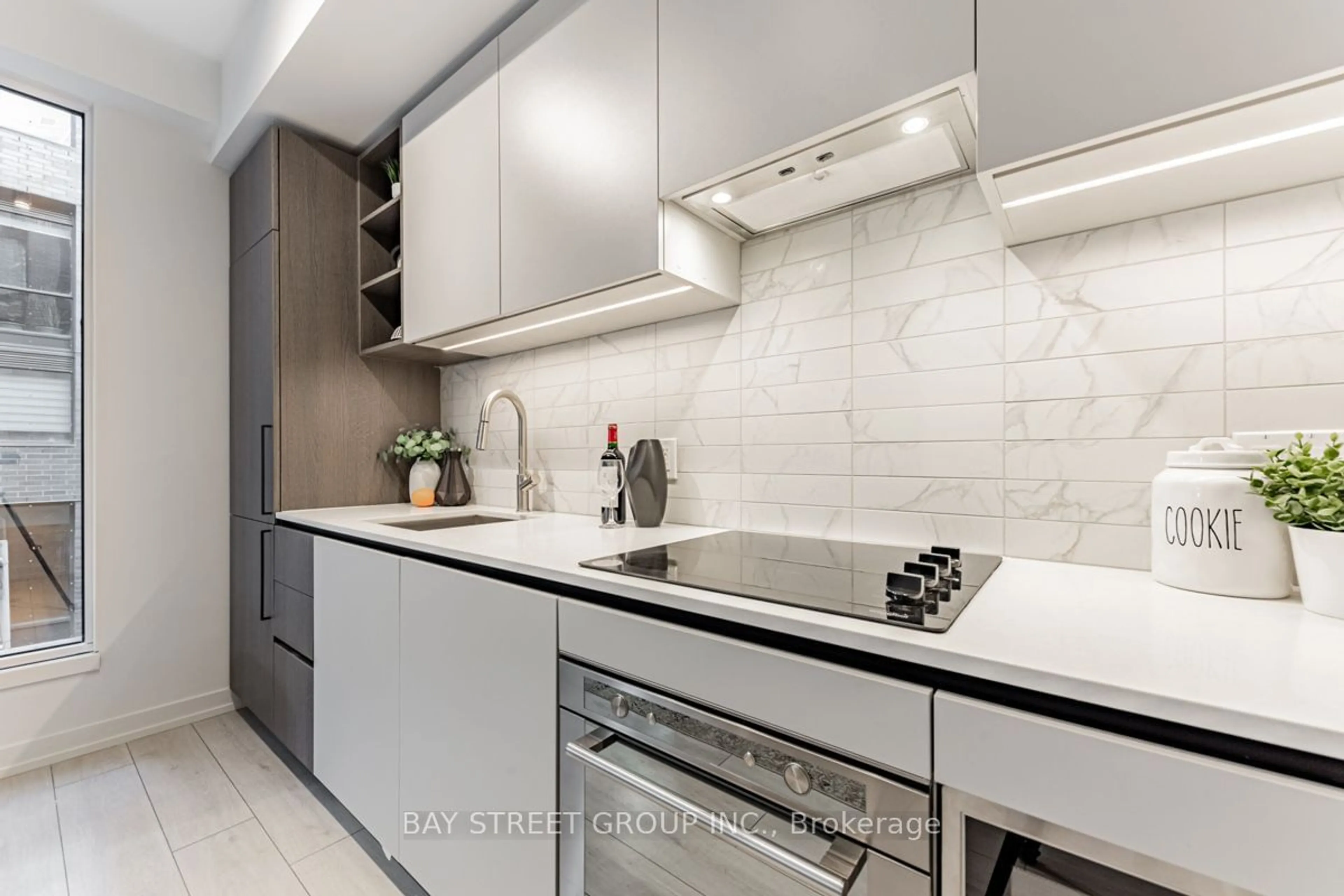 Contemporary kitchen, ceramic floors for 55 Mercer St #312, Toronto Ontario M5V 0W4