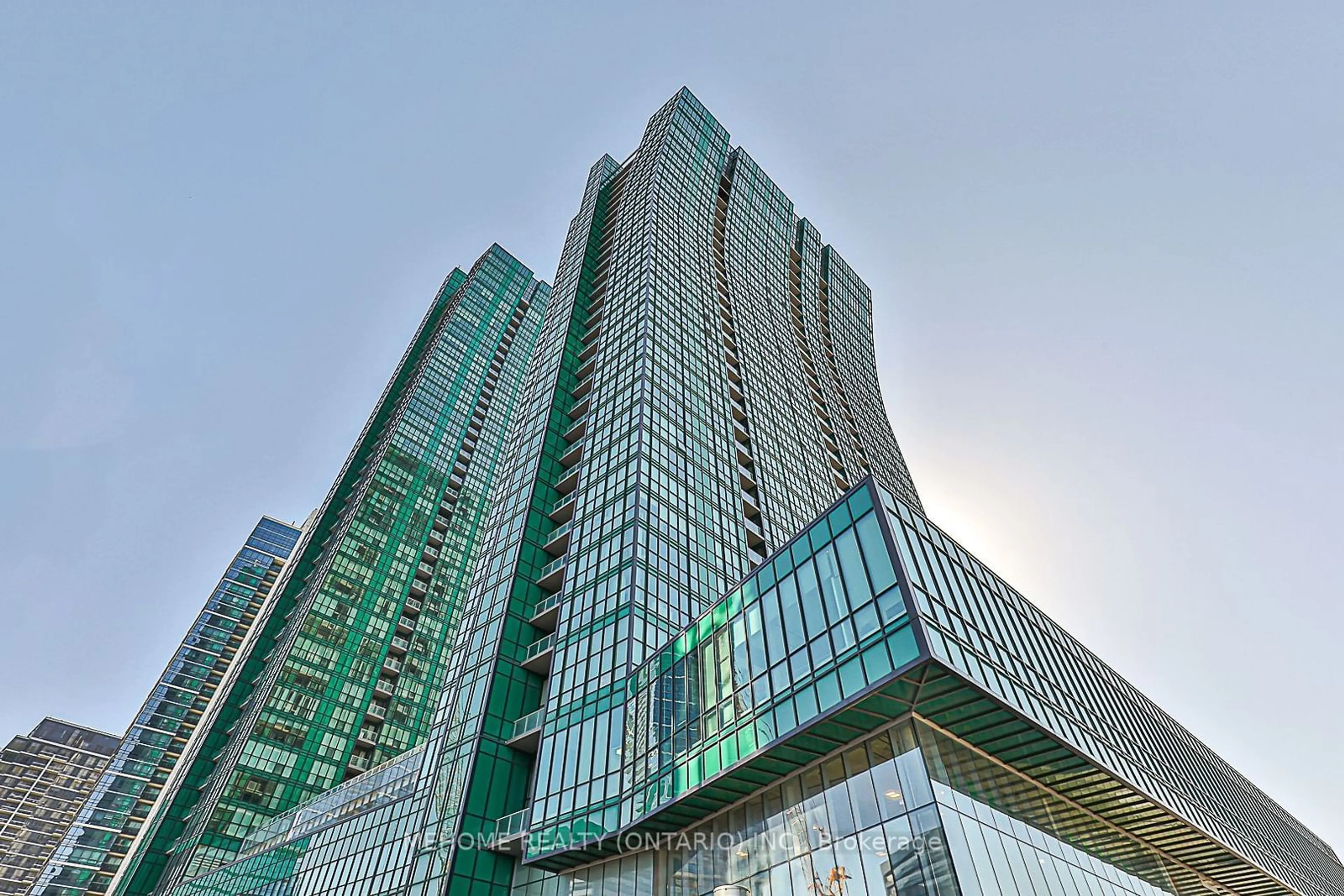 A pic from exterior of the house or condo, the view of city buildings for 11 Bogert Ave #2803, Toronto Ontario M2N 0H3