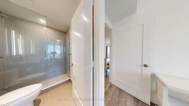 Additional property image - 585 Bloor St Unit 3418