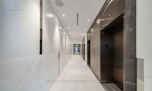 Additional property image - 585 Bloor St Unit 3418
