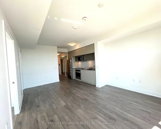 Additional property image - 585 Bloor St Unit 3418