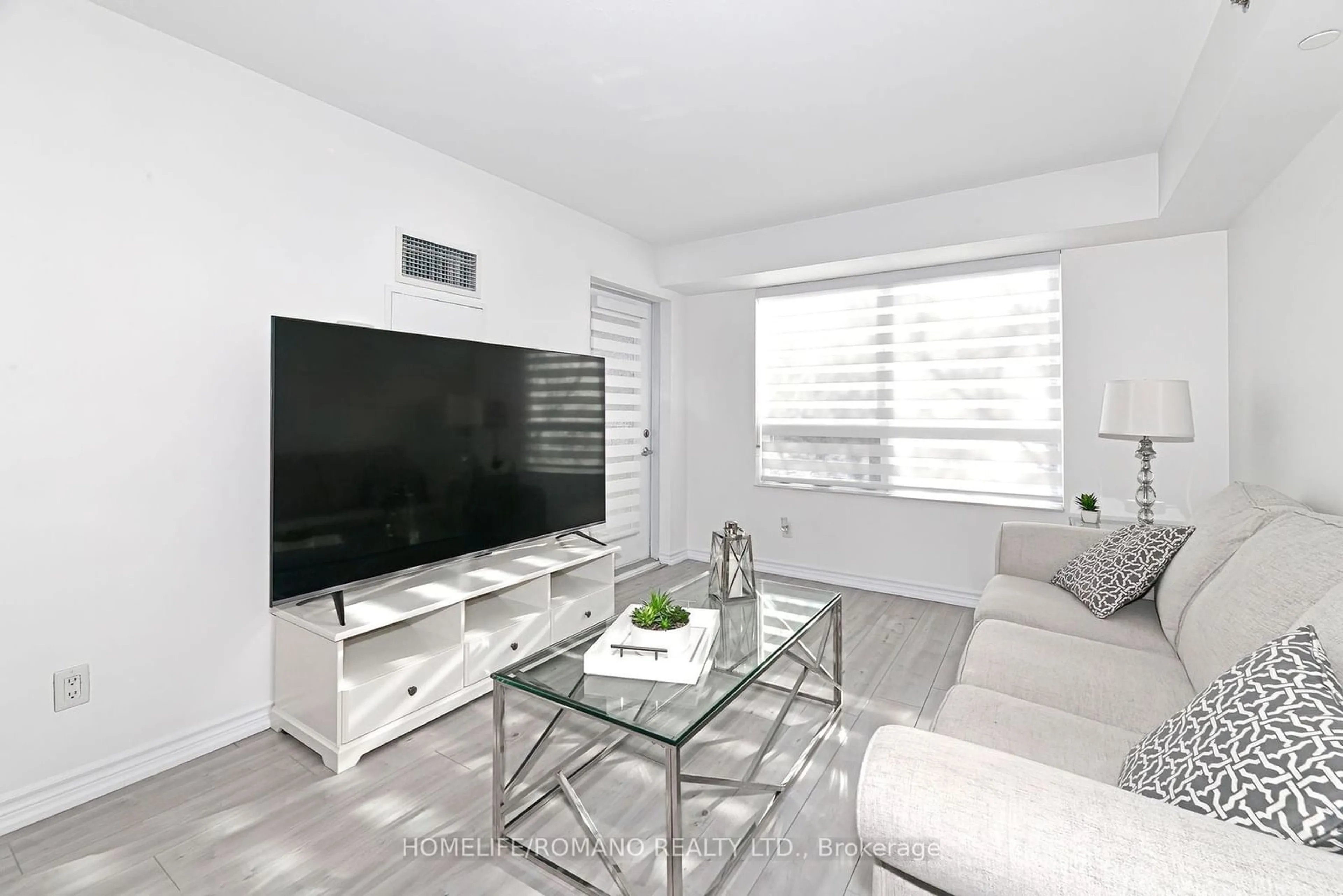 Living room, wood floors for 35 Saranac Blvd #427, Toronto Ontario M6A 2G4