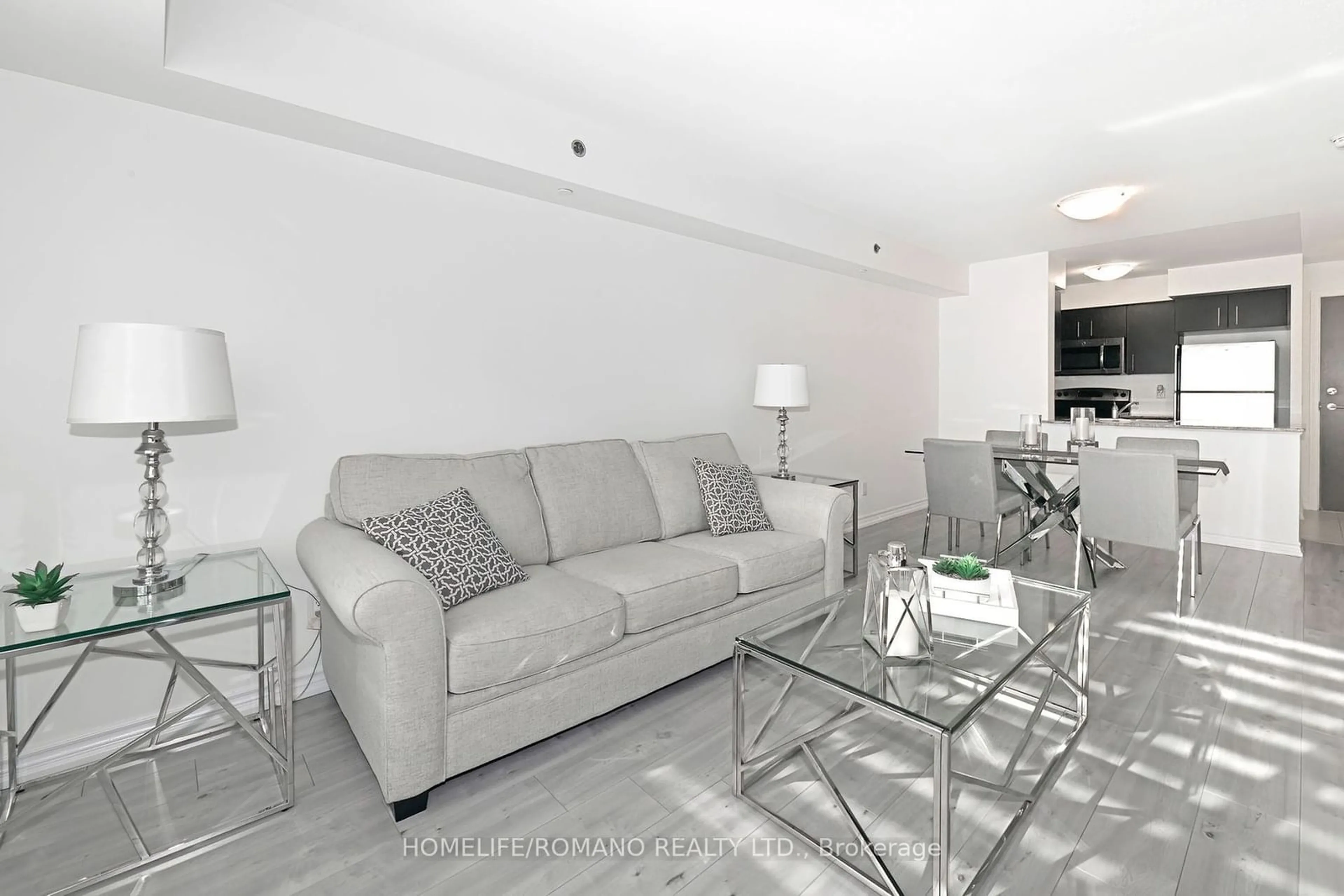 Living room, carpet floors for 35 Saranac Blvd #427, Toronto Ontario M6A 2G4